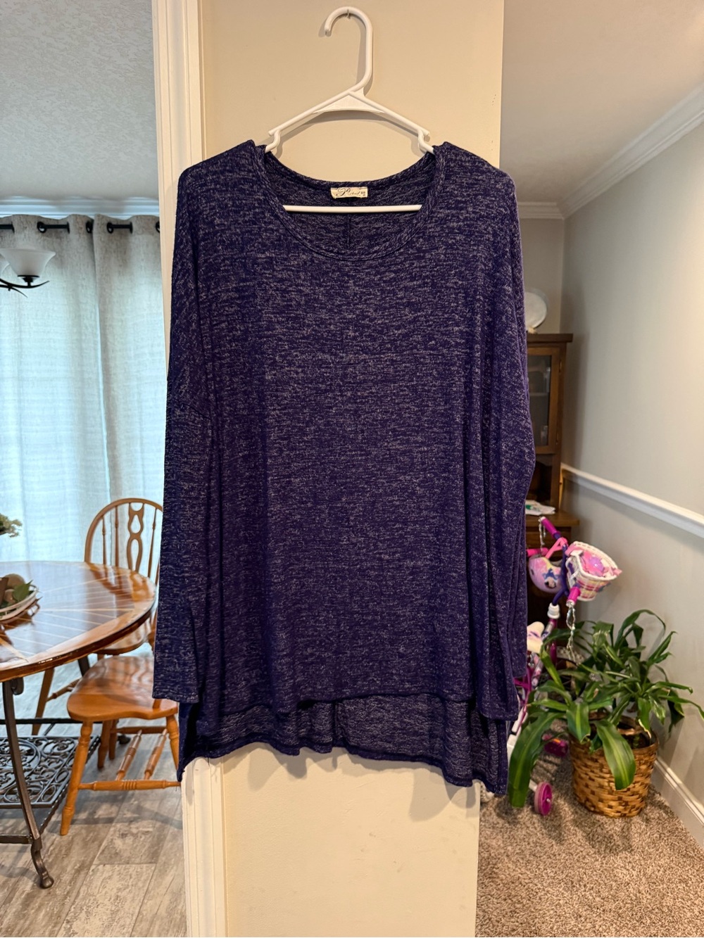 Women's Long Sleeve Pullover Top in Heathered Purple